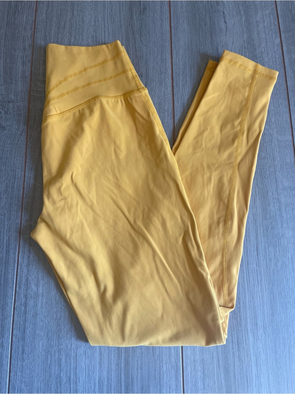 Buff Bunny women's small yellow athletic leggings